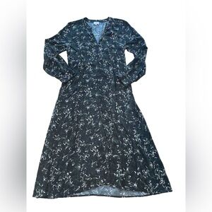 An’ge Forest Green Floral Long Sleeve Dress